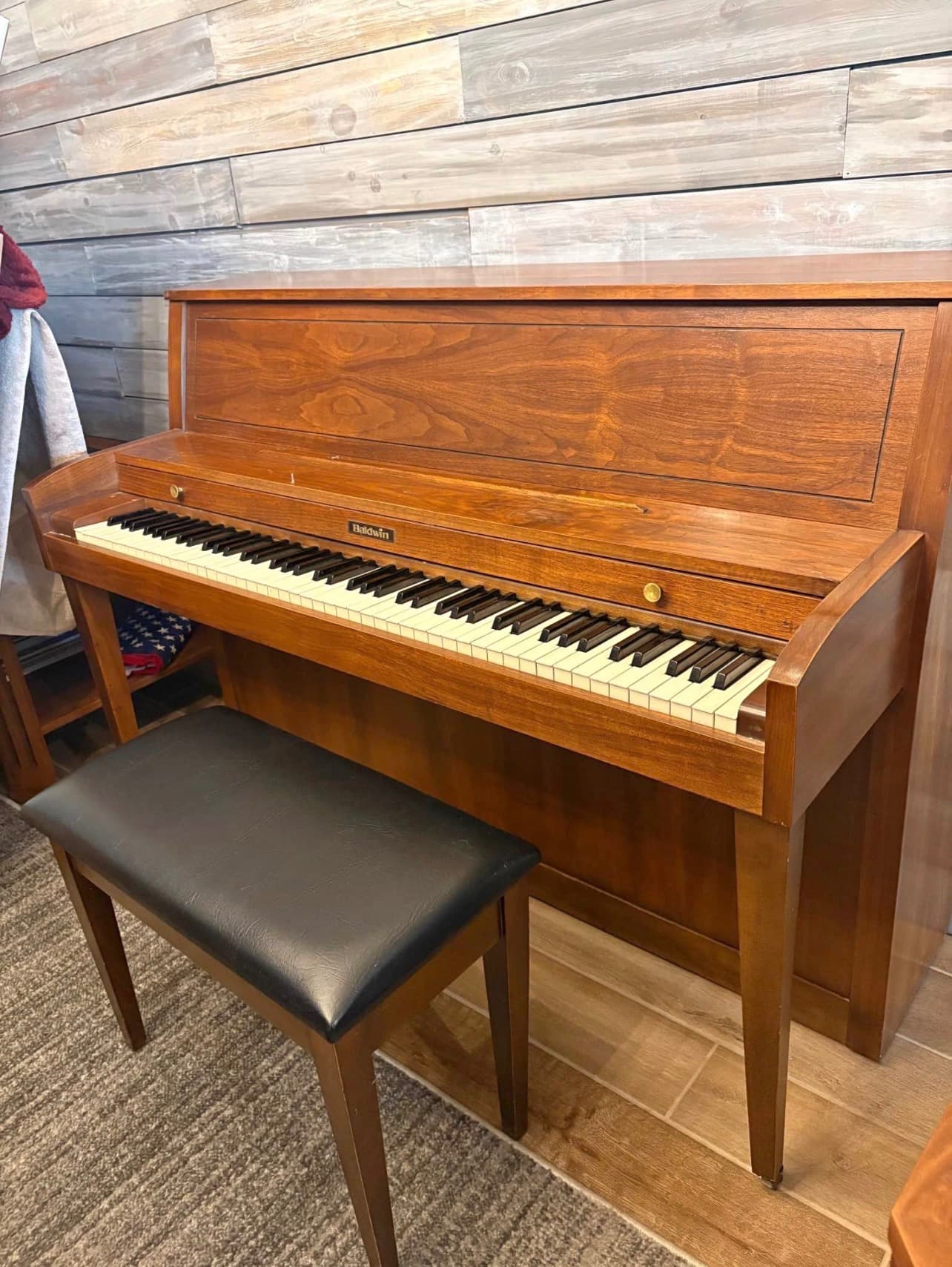 Piano № 004 — Baldwin donated by Maria B-W.